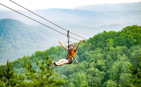 Zipline adventure Smoky Mountains Tennessee
